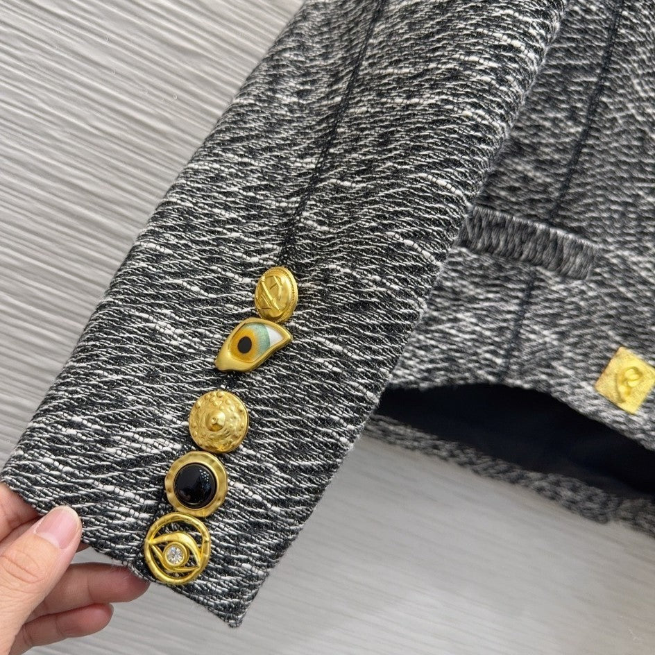 Short Grey Coat – British Elegance