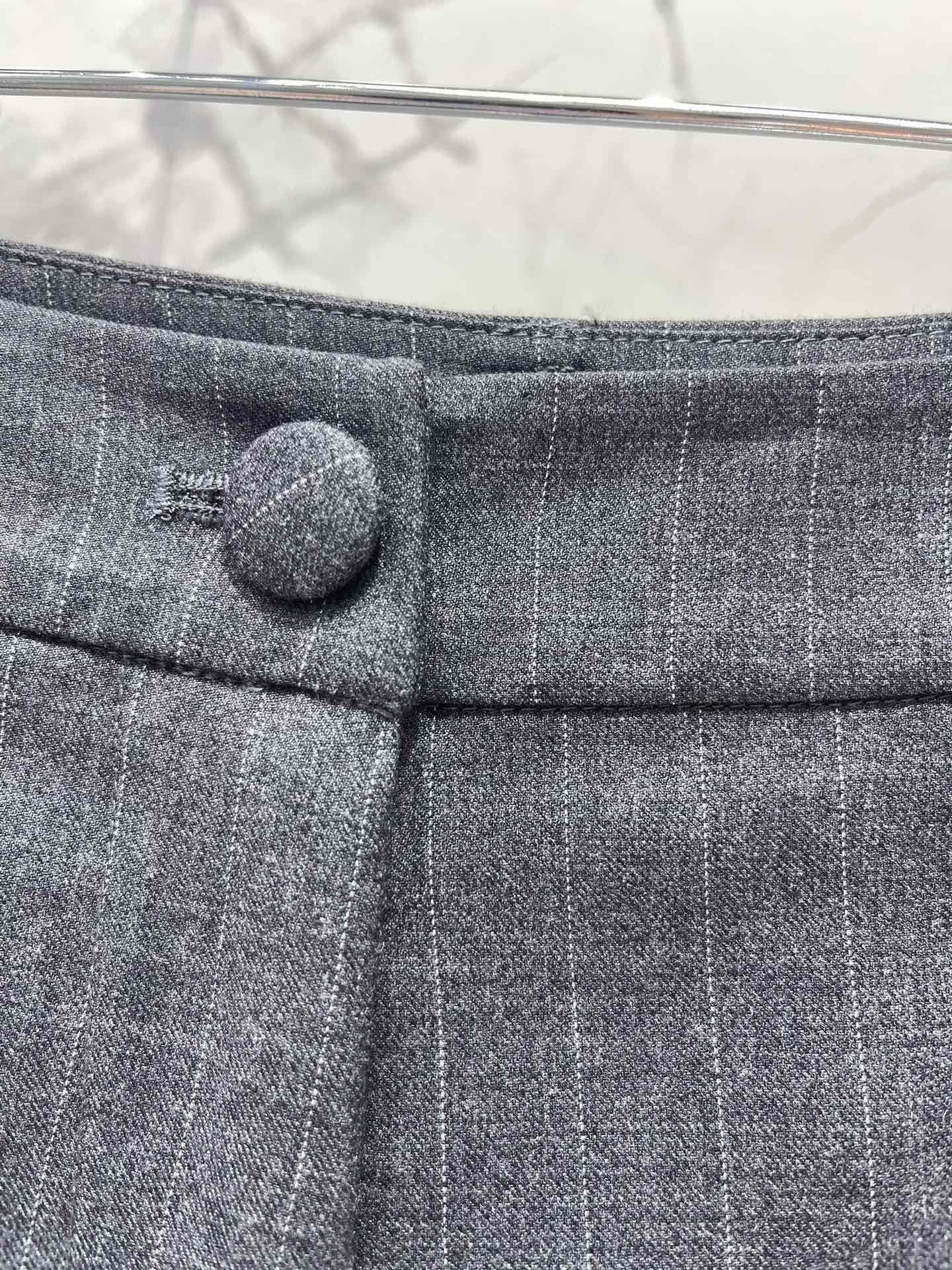 Crystal-Embellished Grey Blazer & Wide-Leg Pants Set